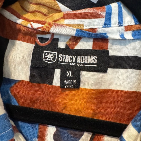 Stacy Adams Abstract Design Short Sleeve Linen Shirt - Picture 4 of 7